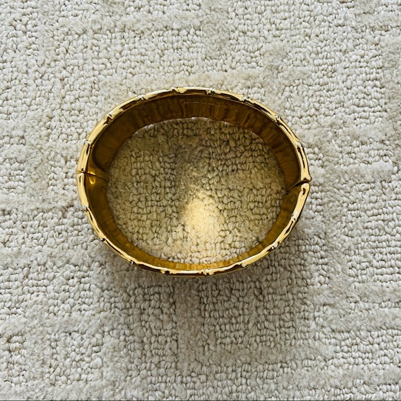 Lilly Pulitzer Gold Hammered Hinged Bangle Bracelet - Picture 5 of 8
